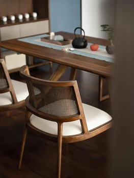 Medžio masyvo valgomojo kėdė retro restoranas namų laisvalaikio fotelis dizaineris paprasta rotango kėdė